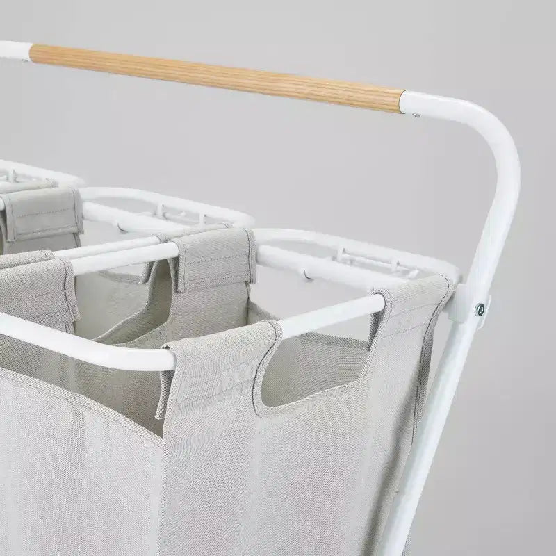 Trieur Triple Roulant - Brightroom™ : Panier à Linge Multicolore avec Roues, Polyester et Cadre en Acier, 3 Sacs de Tri