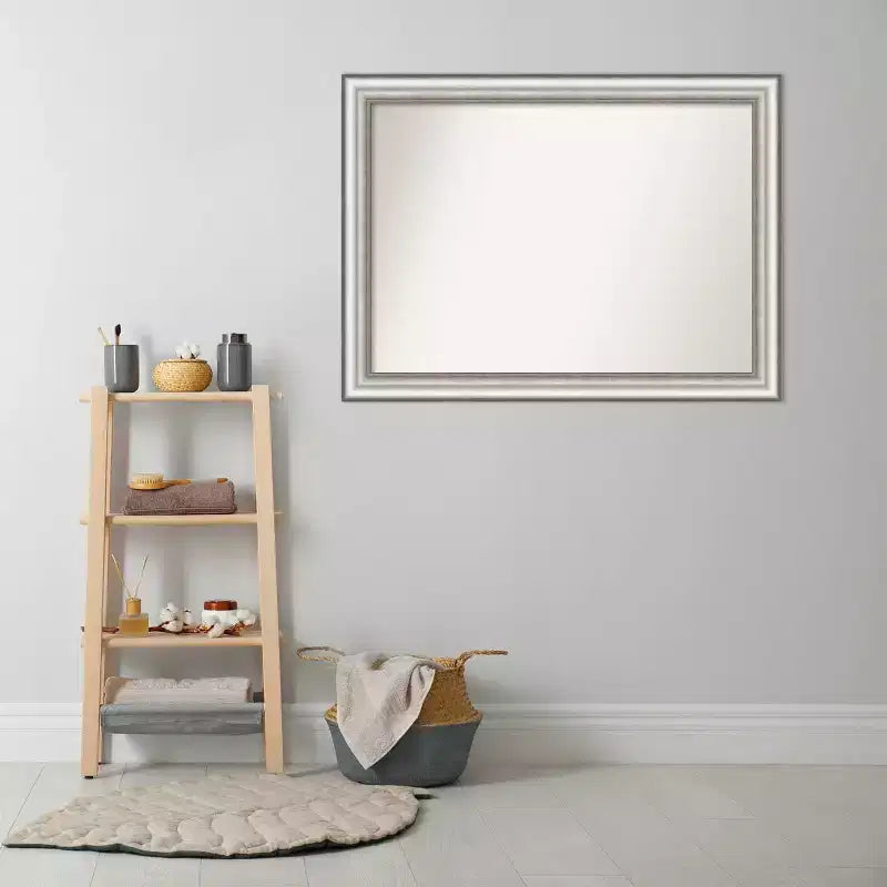 Miroir mural de salle de bain 43" x 32" non biseauté, argent - Amanti Art : Rectangulaire moderne, cadre en polystyrène, montage mural
