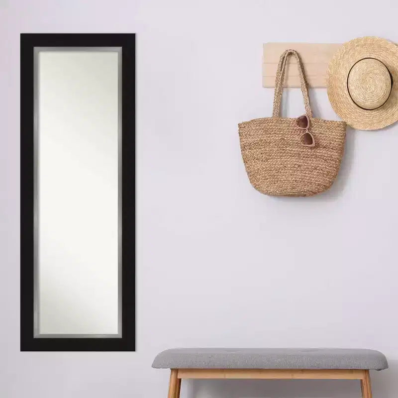 Miroir de porte pleine longueur noir et argenté en EVA de 20 po x 54 po sans biseau - Amanti Art : à suspendre sur la porte