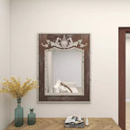Miroir mural en bois floral sculpté d'acanthe marron - Olivia & May
