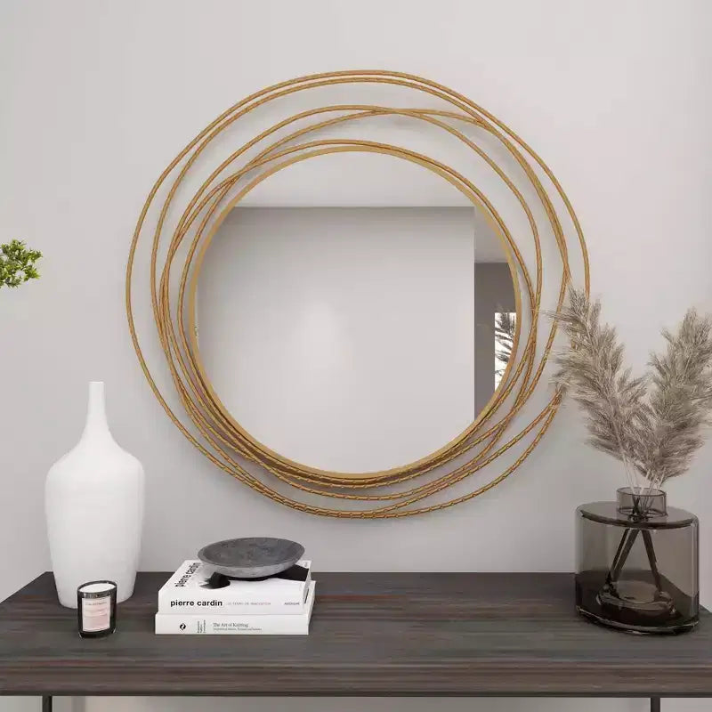 Miroir mural en métal avec cadre à anneaux superposés Or - Olivia & May : Style contemporain, cadre en fer, 97,4 cm