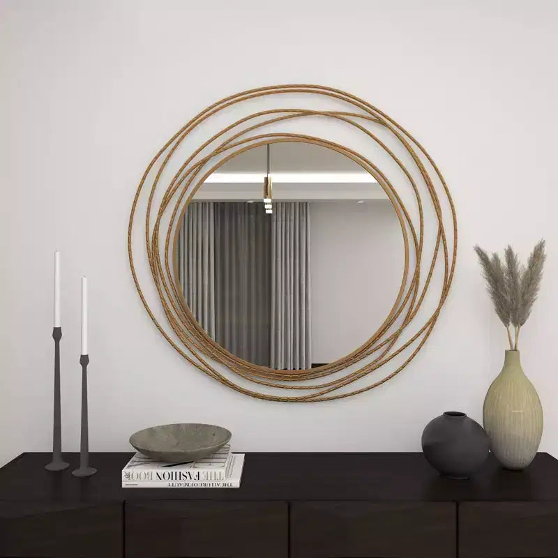 Miroir mural en métal avec cadre à anneaux superposés Or - Olivia & May : Style contemporain, cadre en fer, 97,4 cm