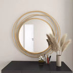 Miroir mural en métal avec cadre à anneaux superposés Or - Olivia & May : Style contemporain, cadre en fer, 97,4 cm
