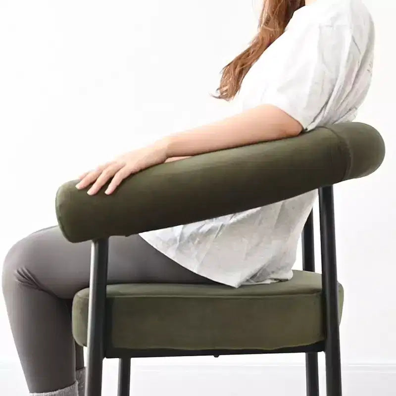 Lot de 4 Chaises de Salle à Manger en Velours Rembourré avec Accoudoirs, Chaises de Cuisine Modernes à Dossier Courbé, Fauteuil de Salle à Manger - Panipeachy