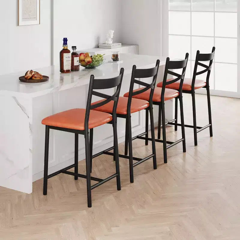 Lot de 4 tabourets de bar, tabourets de bar hauteur comptoir avec assise rembourrée en PU, chaises de bar de cuisine avec cadre en métal de 66 cm avec dossier en X et repose-pieds
