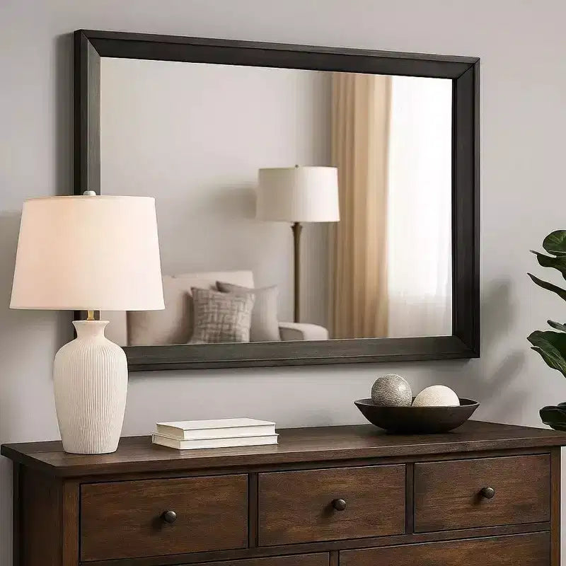 Miroir Contemporain Rectangulaire Royal Hampton 45 pouces avec Cadre en Bois, Gris