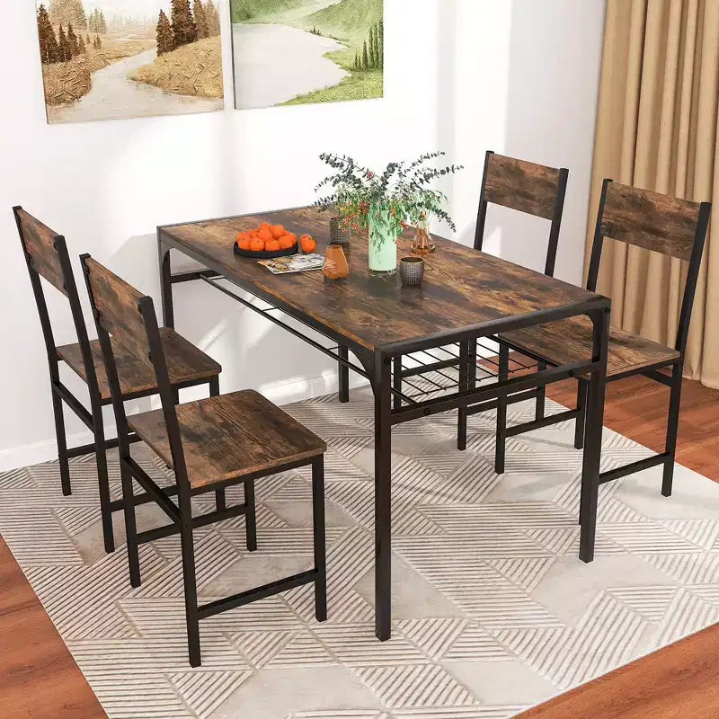 Lot de 4 chaises de salle à manger Costway avec pieds en métal, dossier incliné et assise large pour salon