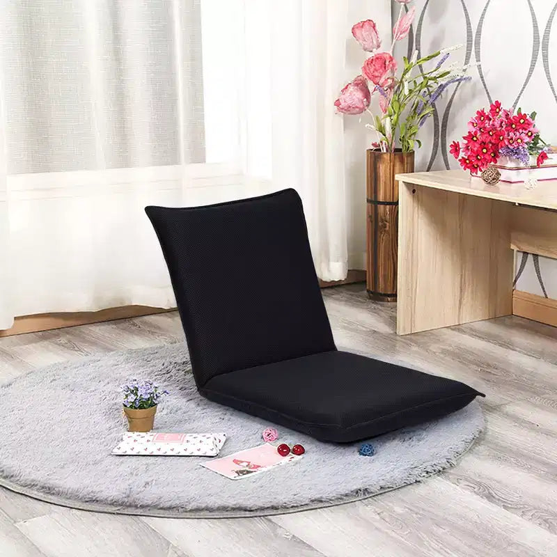 Costway Chaise de sol réglable avec coussin, transat inclinable avec 6 positions, support dorsal confortable et siège de sol paresseux épais et rembourré Noir