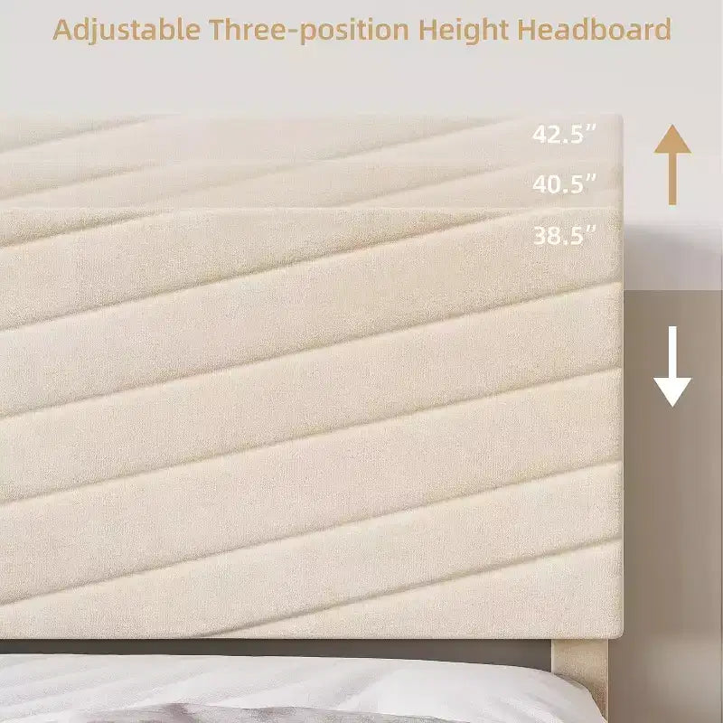 Lit plateforme beige King Size avec tête de lit réglable, cadre de lit en tissu peluche, aucun sommier tapissier requis, conception silencieuse, assemblage facile