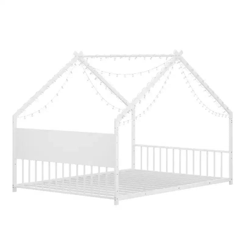 Lit cabane pour enfants Bellemave, taille complète, avec toit et lumières LED, cadre en métal avec lattes, lit bas pour garçons et filles, sommeil douillet, amusant et sûr, blanc