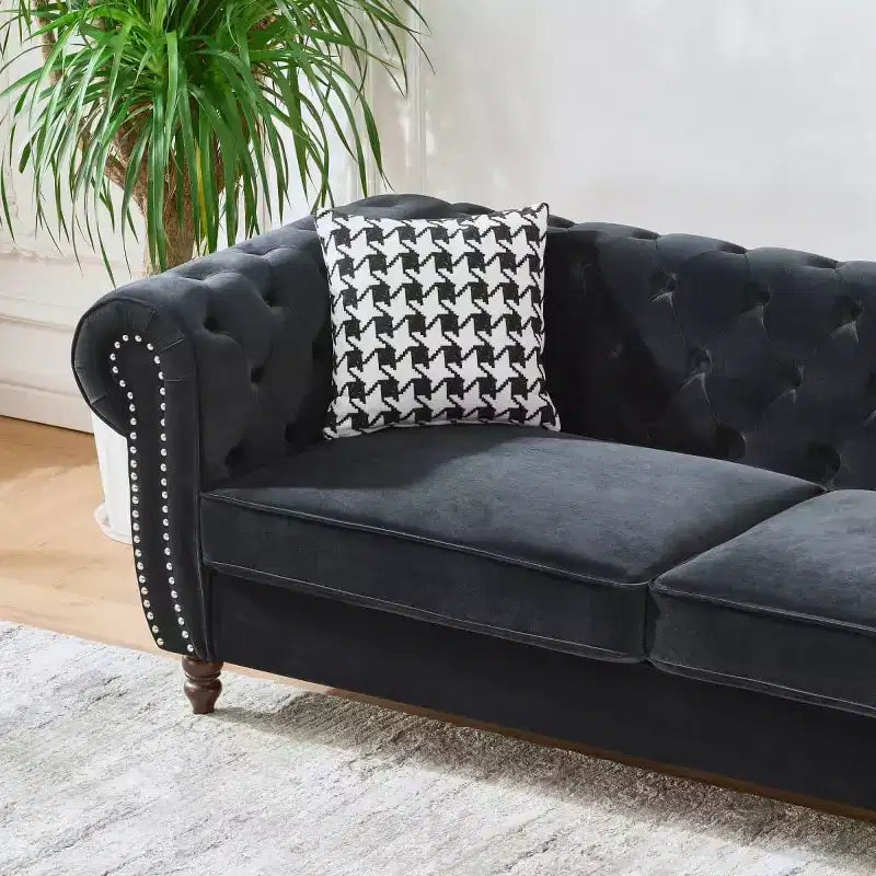 Canapé Chesterfield 3 places de style Mid-Century avec garniture cloutée, accoudoirs roulés et cadre en bois, canapé en velours pour salon, lounge - Panipeachy