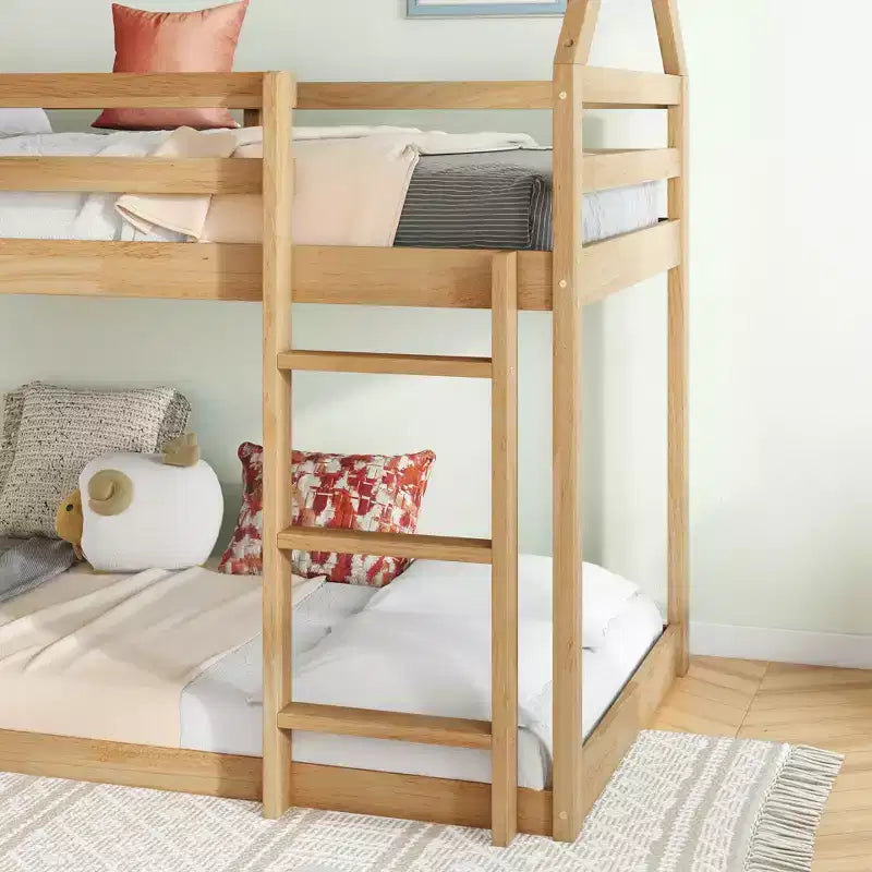 Bellemave Lit Superposé Jumeau sur Jumeau de type Maison avec Échelle et Barrières de Sécurité, Cadre de Lit Superposé en Bois d'Hévéa pour Enfants