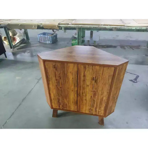 Acekool Meuble d'Angle de Ferme, Table Triangle à 3 Niveaux avec Étagère Réglable et Portes, pour Salon