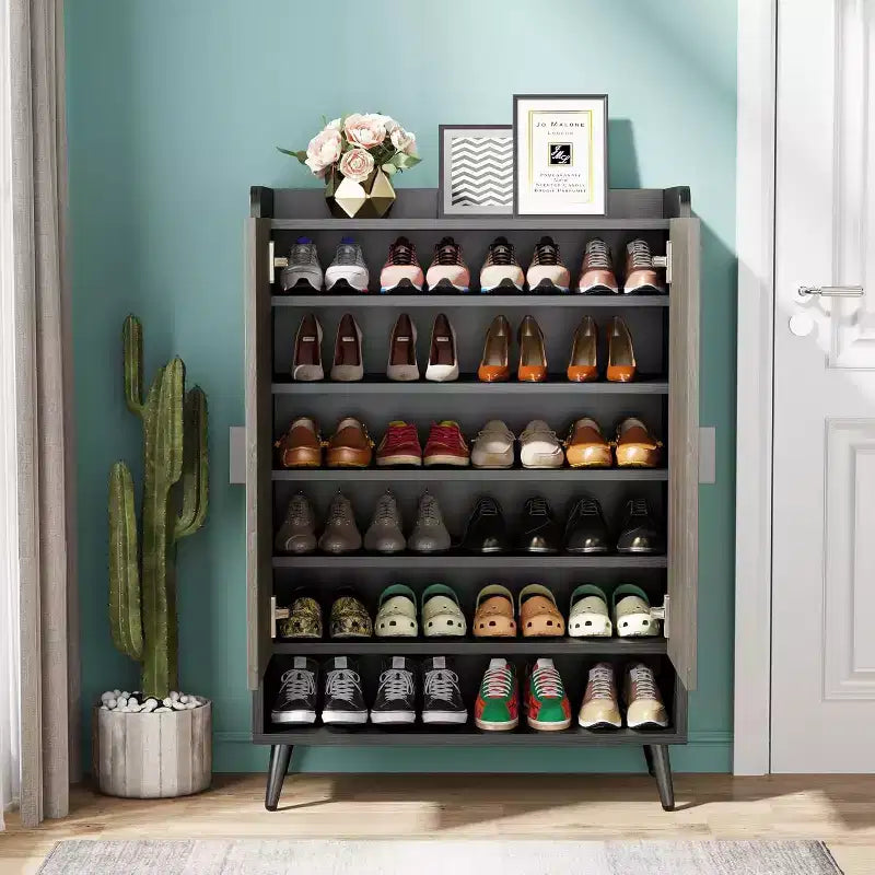 Meuble à chaussures Lantine avec portes, étagère à chaussures à 7 niveaux avec étagères réglables, organisateur de rangement à chaussures en bois pour entrée, placard, salon, gris