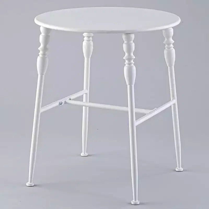Chaises ou tables à pieds en fuseau de la collection Lakeside -
