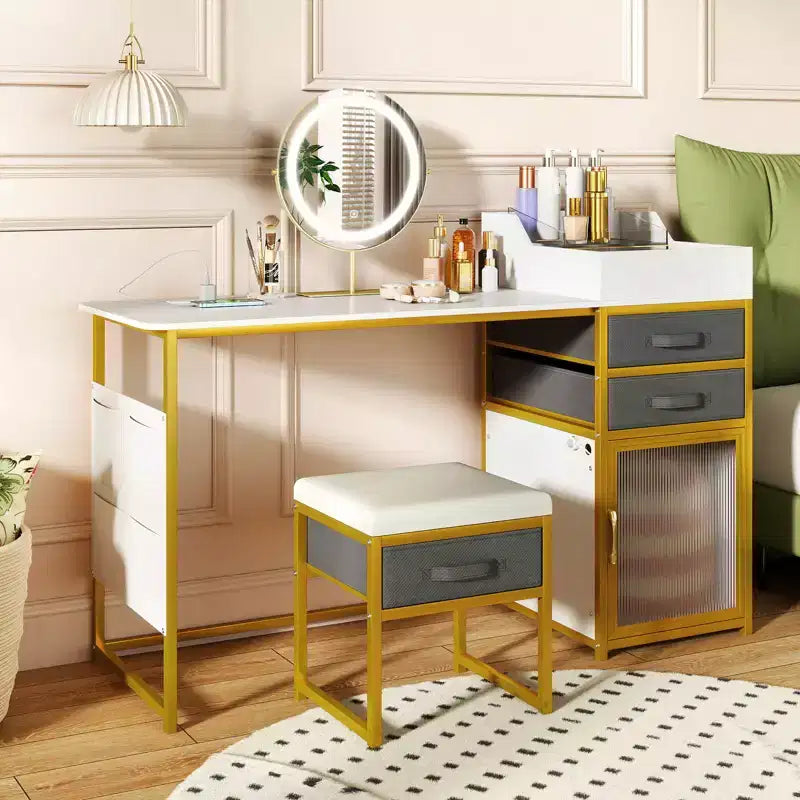 Coiffeuse Costway avec miroir lumineux rotatif, table de maquillage de 55" avec organisateur