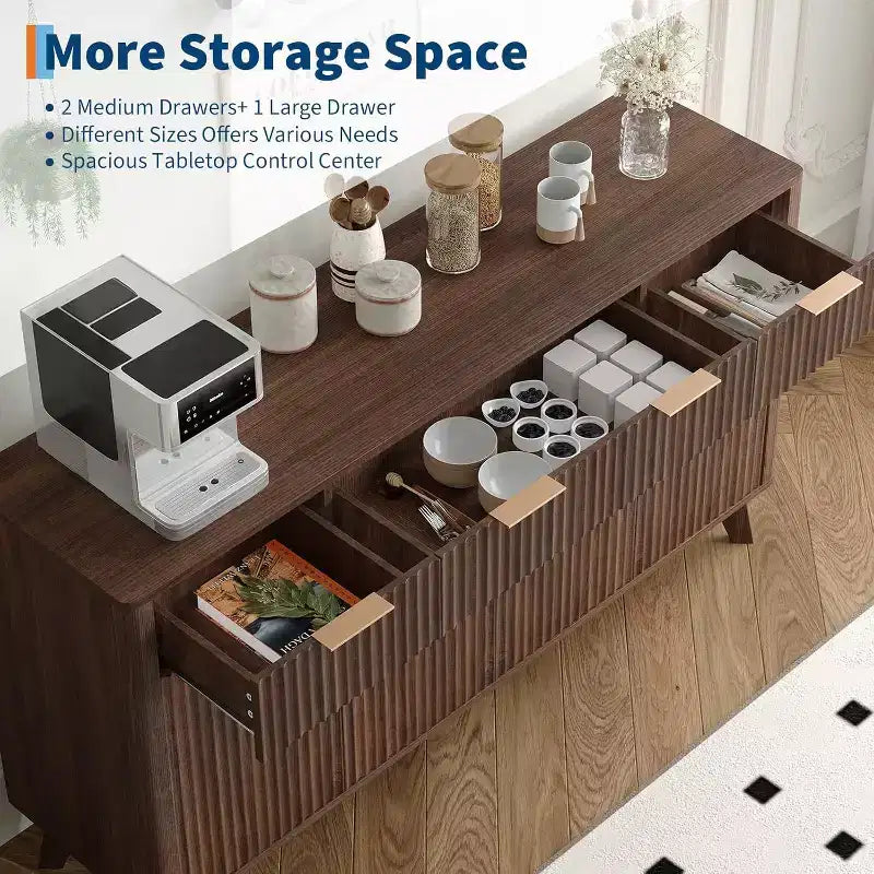 Buffet de salle à manger cannelé avec 3 tiroirs de rangement et étagères réglables, meuble de rangement moderne de 152 cm de large pour salon
