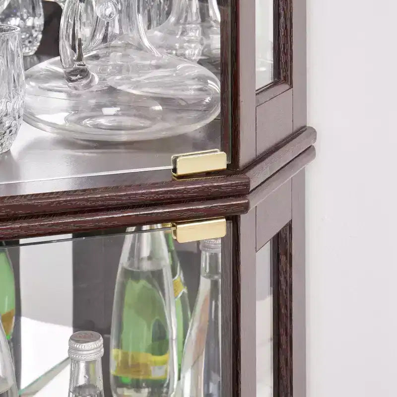 Vitrine d'angle en verre avec éclairage, étagères réglables et fonds de miroir pour salon