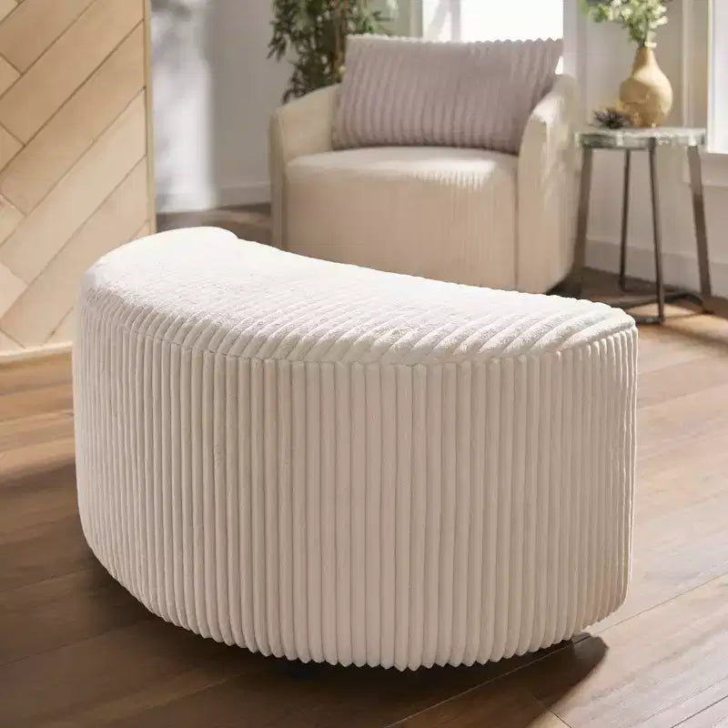 Pouf Louth Wale en velours côtelé et demi-lune - iNSPIRE Q