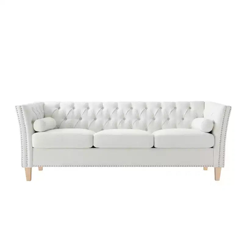Canapé 3 places matelassé Cloud avec 2 oreillers, garniture cloutée et pieds en bois massif, Beige - ModernLuxe