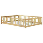 Lit au sol Montessori pleine grandeur Bellemave avec clôture et porte, lit bas en bois pour enfants avec barrières de sécurité, en bois d'hévéa massif, assemblage facile