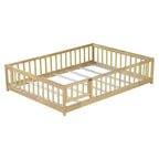 Lit au sol Montessori pleine grandeur Bellemave avec clôture et porte, lit bas en bois pour enfants avec barrières de sécurité, en bois d'hévéa massif, assemblage facile