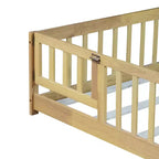 Lit au sol Montessori pleine grandeur Bellemave avec clôture et porte, lit bas en bois pour enfants avec barrières de sécurité, en bois d'hévéa massif, assemblage facile