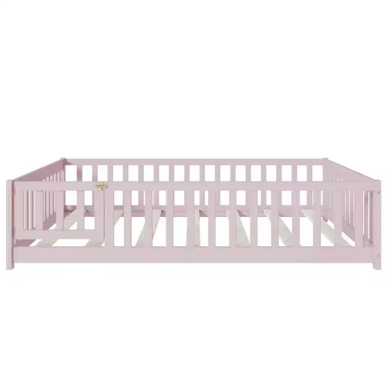 Lit au sol Montessori pleine grandeur Bellemave avec clôture et porte, lit bas en bois pour enfants avec barrières de sécurité, en bois d'hévéa massif, assemblage facile
