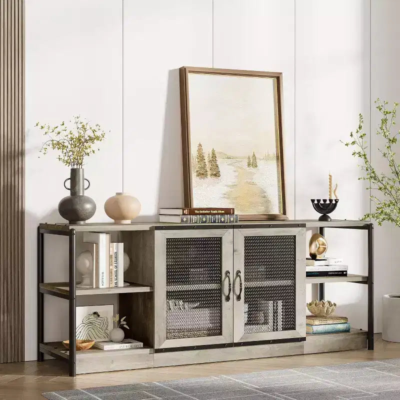 Meuble TV industriel pour téléviseurs jusqu'à 65 / 75 pouces, meuble de divertissement rustique avec armoire à double porte grillagée et étagères ouvertes, console multimédia pour salon
