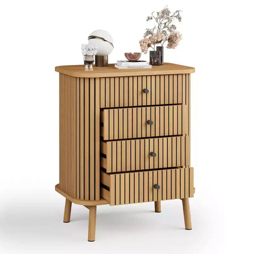 Commode à 4 tiroirs Acekool pour chambre et salon, table de chevet de rangement en MDF avec osier de style bohème, poignées noires et pieds en bois, couleur naturelle