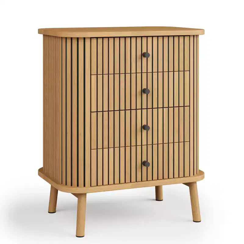 Commode à 4 tiroirs Acekool pour chambre et salon, table de chevet de rangement en MDF avec osier de style bohème, poignées noires et pieds en bois, couleur naturelle