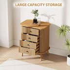 Commode à 4 tiroirs Acekool pour chambre et salon, table de chevet de rangement en MDF avec osier de style bohème, poignées noires et pieds en bois, couleur naturelle