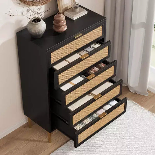 Acekool Commode à 5 tiroirs en rotin avec pieds dorés, meuble haut pour chambre et salon