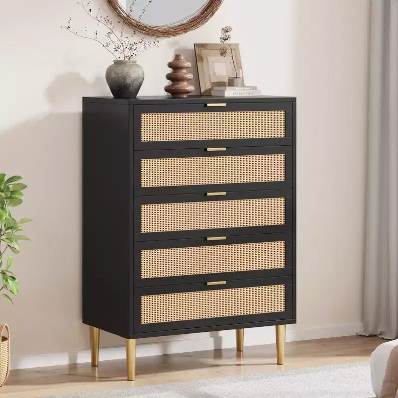 Acekool Commode à 5 tiroirs en rotin avec pieds dorés, meuble haut pour chambre et salon