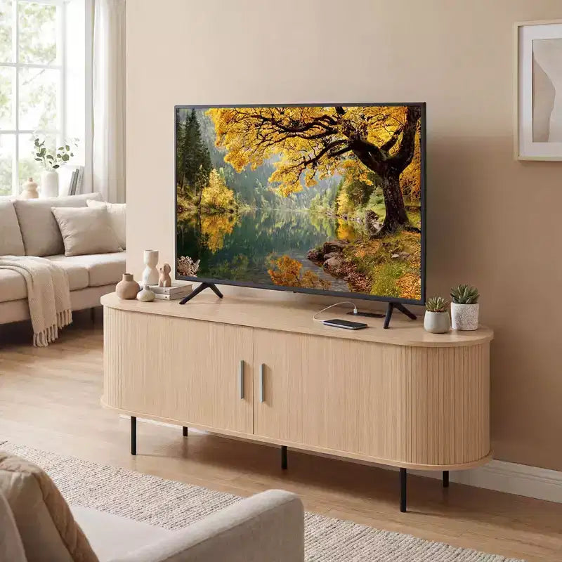 Meuble TV cannelé Costway pour téléviseurs jusqu'à 60 pouces, Meuble de divertissement incurvé Mid-Century Naturel/Noyer