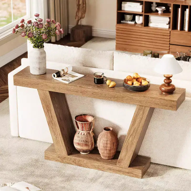 Console de 63 pouces de long. Table d'appoint étroite pour entrée. Derrière le canapé. Salon et entrée.