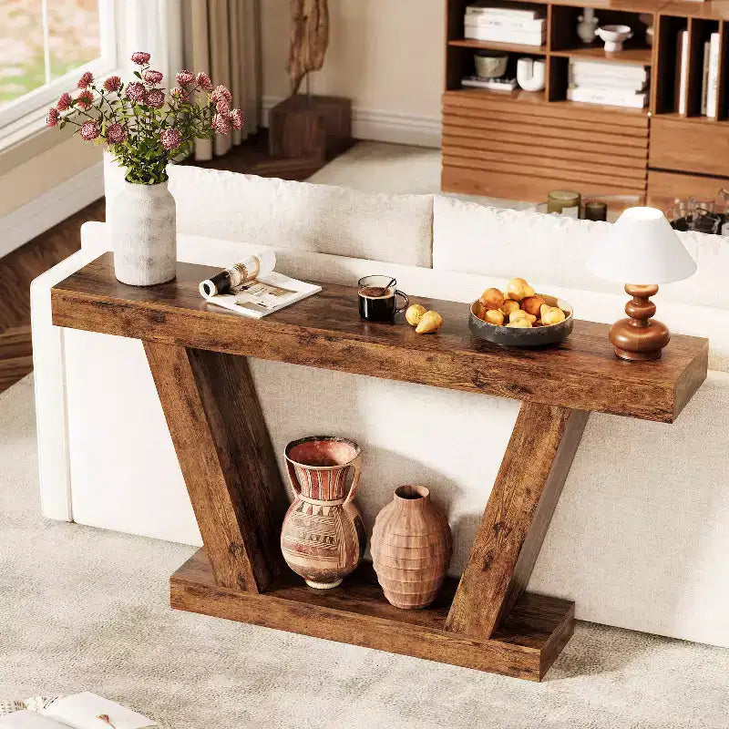 Console de 63 pouces de long. Table d'appoint étroite pour entrée. Derrière le canapé. Salon et entrée.