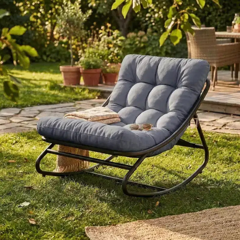 2 fauteuils à bascule, chaises longues d'extérieur avec coussin épais imperméable, fauteuil à bascule de patio en métal robuste de 136 kg pour jardin, porche, chambre d'enfant, gris