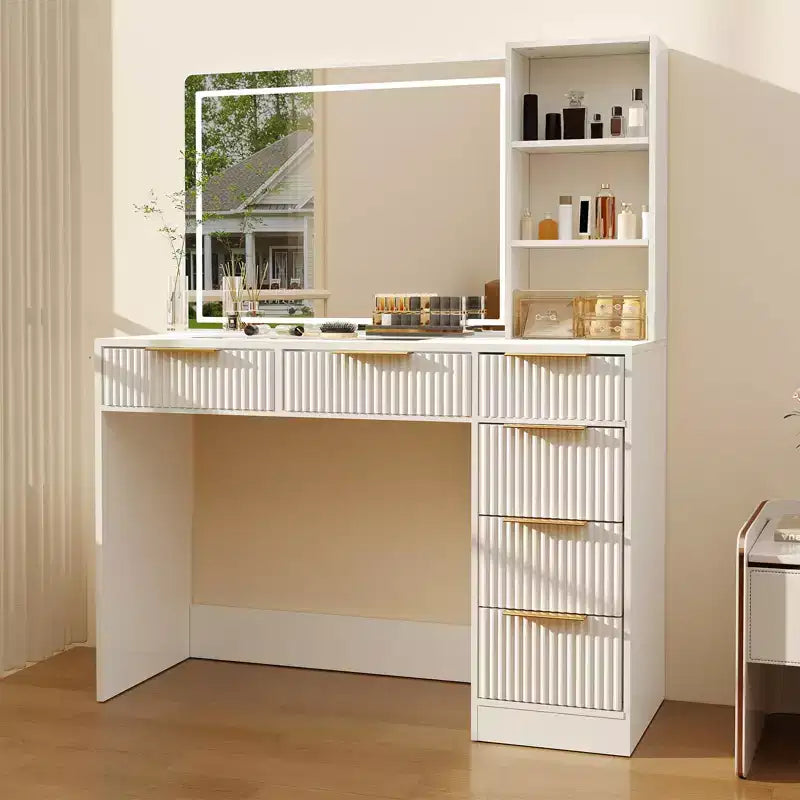 Coiffeuse de maquillage cannelée de 52 pouces avec miroir, plateau en verre, 6 tiroirs, étagères ouvertes et support pour sèche-cheveux pour chambre à coucher