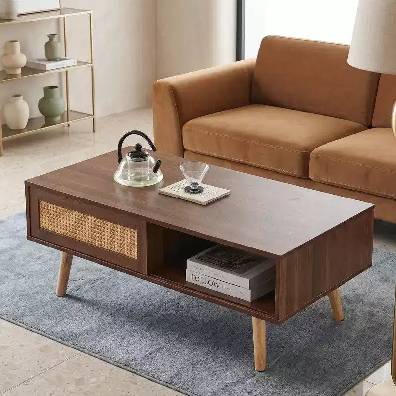 Table basse amusante de marque PE Rattan, porte coulissante pour rangement, pieds en bois massif, table moderne pour salon, couleur noyer