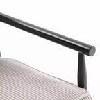 Fauteuil d'appoint rembourré GDFStudio Joule de style moderne du milieu du siècle avec siège de rangement et oreiller