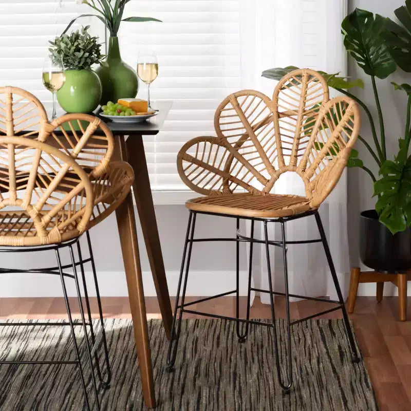Tabouret de bar hauteur comptoir Garan en rotin et métal naturel/noir - bali & pari : Style bohème, Hauteur d'assise 24,5 po