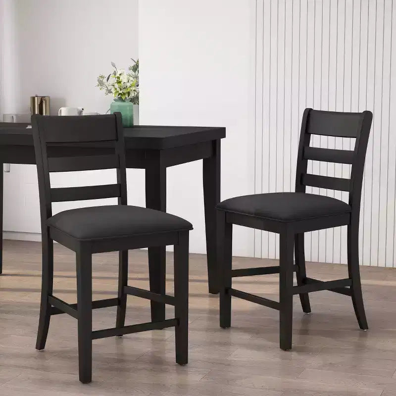 Christopher Knight Home Tabourets de bar Benner Farmhouse rembourrés en bois, hauteur comptoir, 2 pièces, Noir : Similicuir, pieds en bois d'hévéa, sans accoudoirs
