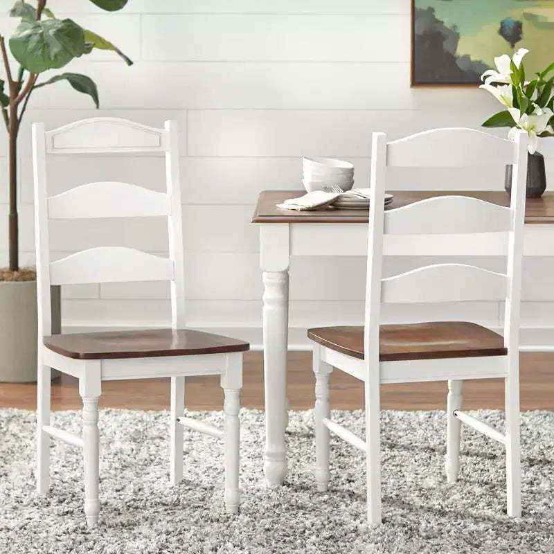 Ensemble de salle à manger Skipton 7 pièces Buylateral blanc/noyer : table rectangulaire, 6 chaises en bois, cadre en hévéa