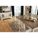 Table de salle à manger extensible rectangulaire Realyn blanc écaillé : 8 places, style campagne chic - Signature Design by Ashley