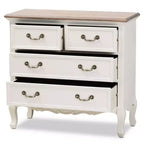 Commode d'appoint Amalie à 4 tiroirs Blanc/Chêne - Baxton Studio : Style Provincial Français, Poignées en Laiton, Entièrement Assemblée