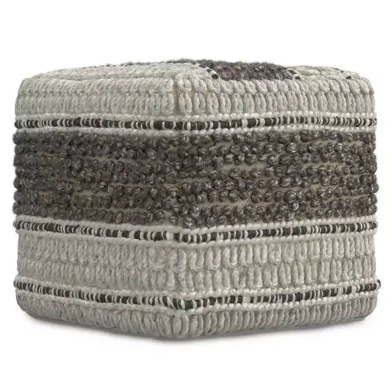 Pouf carré Heyfield, brun terre – WyndenHall