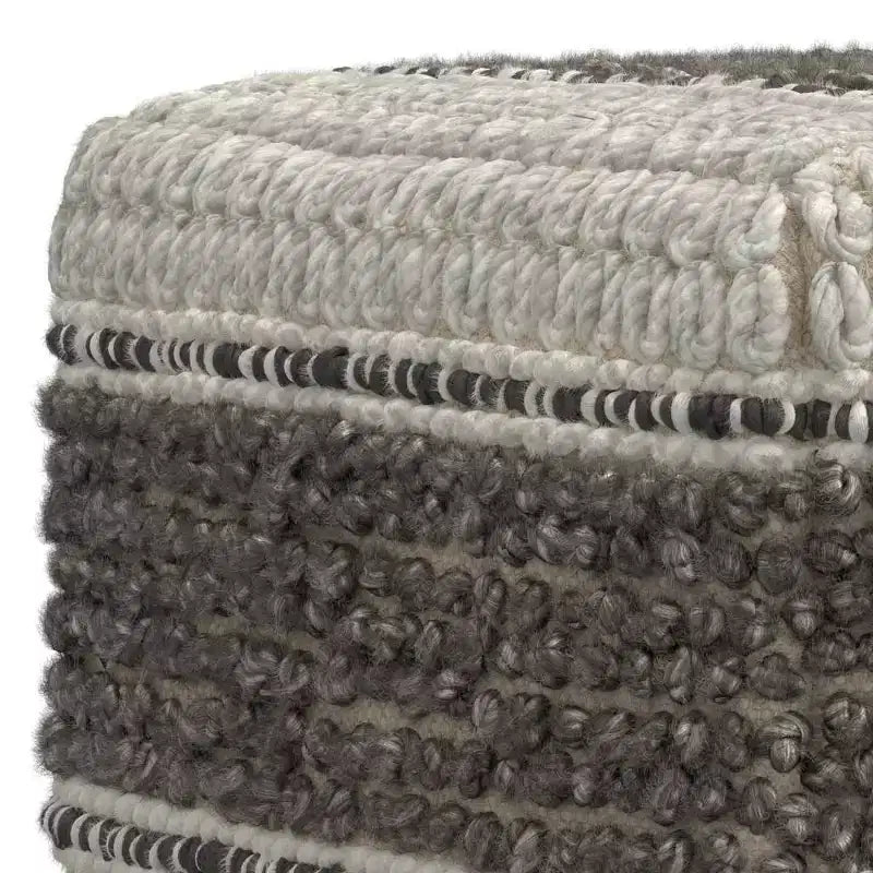Pouf carré Heyfield, brun terre – WyndenHall