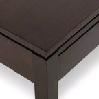 Table basse Essex 42 po, brun acajou - WyndenHall