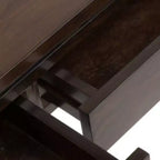 Table basse Essex 42 po, brun acajou - WyndenHall